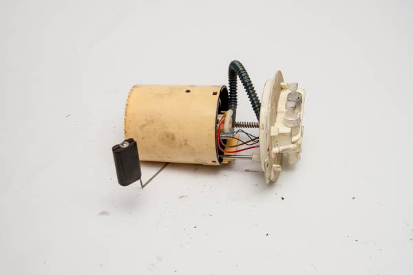 FORD CUSTOM 300 L 125 PS ÇIKMA PARÇA  DEPO ŞAMANDIRASI